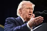 ベネズエラを51番目の州に　トランプ氏「真剣に検討」
