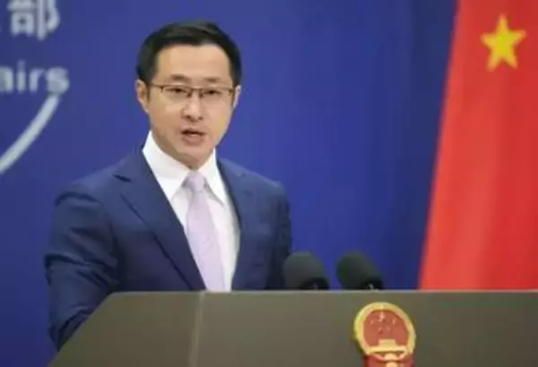 中国外務省、記者退去を正当化　NYタイムズを批判