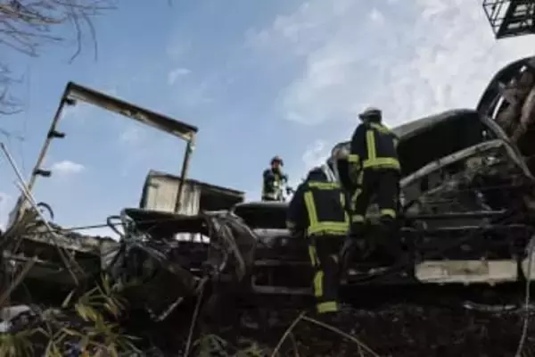 関越道、通行止め全て解除　多重事故後41時間ぶり