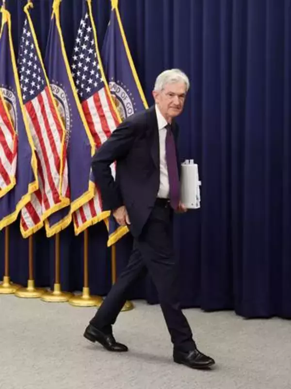 パウエル氏「最後の記者会見」　在任8年、政権への抵抗隠さず