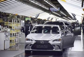 トヨタと日産、工場停止を延長　安全や物流考慮、地震の影響拡大