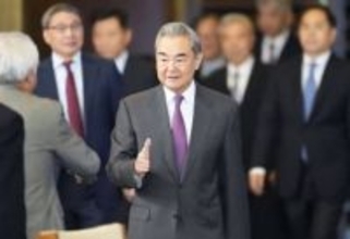 中国、対日で韓国に秋波　外相電話会談で歴史言及