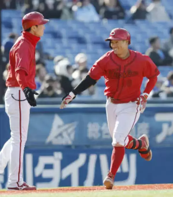 D4―6広（11日）　広島の新人勝田が2ラン