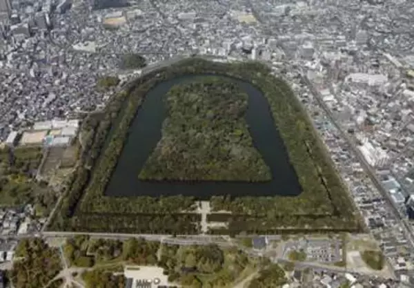 【独自】仁徳陵に未知の土盛りか　「土壇」地形、宮内庁