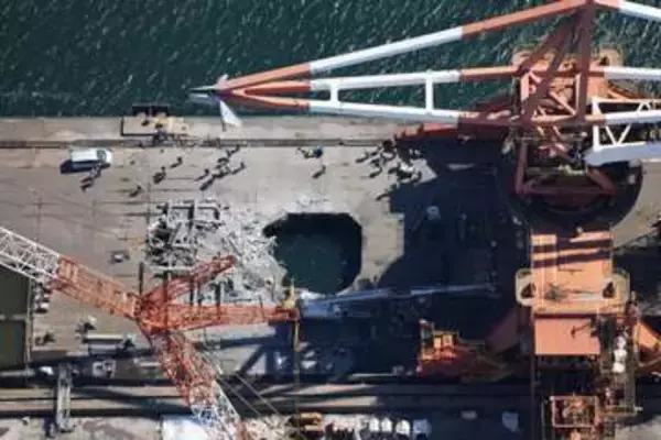 川崎転落事故で業者2社家宅捜索　初の工法「安全と確認して実施」