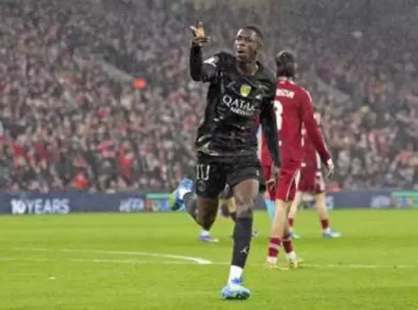 昨季王者パリSGが4強　Aマドリードも、欧州CL