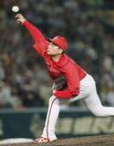 「神0―2広（15日）　栗林1安打完封で4勝目」の画像1