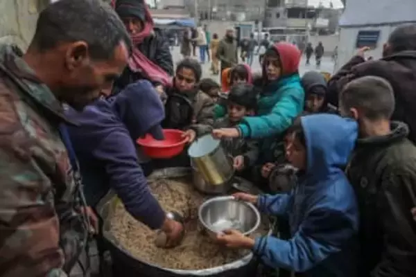 ガザで子ども「百人以上死亡」　停戦後、さらに多い恐れ