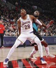 NBA、八村塁は11得点　レーカーズ敗れる