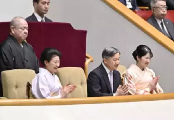 天皇ご一家が大相撲観戦　6年ぶり、令和2度目