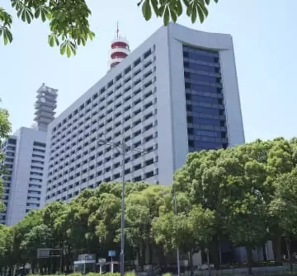 被害3億円か男女2人逮捕　出資名目で詐欺疑い