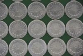 偽造銀貨輸入疑い男再逮捕　昭和天皇在位記念、両替か