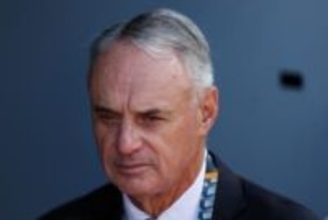 大リーグ、賭博調査で上院に協力　マンフレッド・コミッショナー