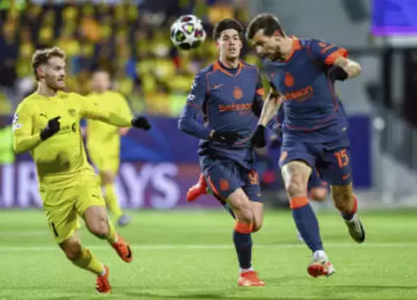 インテル、第1戦は敗れる　サッカー欧州CLプレーオフ