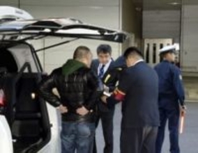 「白タク」摘発、最多113件　訪日客急増、不法利益の温床