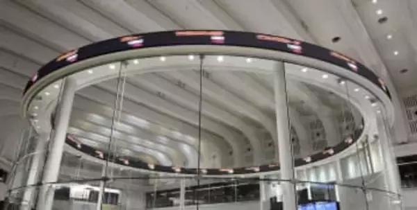 東証反落、終値は5万344円　クリスマス休暇で様子見ムード