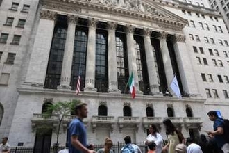 NY株反発、最高値更新　原油下落好感、182ドル高