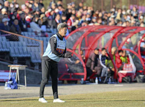 JFL、カズは無得点で今季終了　鈴鹿は入れ替え戦へ