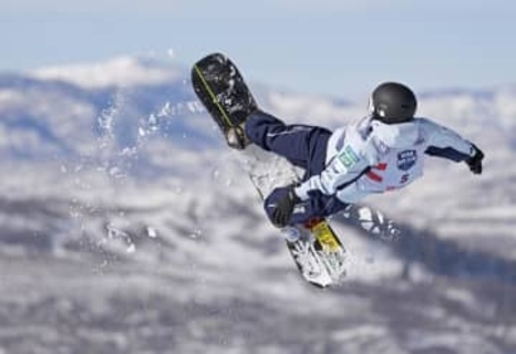 スノボ宮村、木俣ら決勝へ　ビッグエアW杯第3戦予選