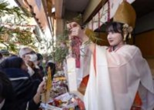 大阪で「十日えびす」幕開け　商売繁盛願い参拝客で大にぎわい