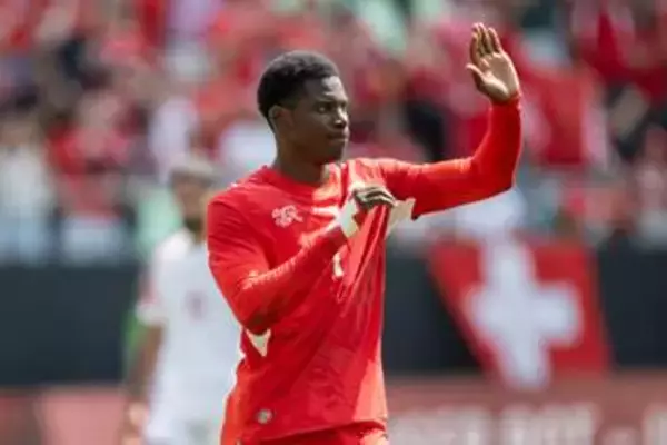 未承認、エンボロの渡航遅れる　サッカーW杯スイス代表FW