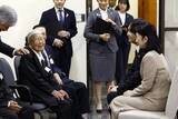 「秋篠宮ご夫妻、日系人と懇談　パラグアイの移住地イグアス訪問」の画像1