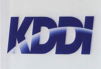 不正取引で352億円損失　KDDI、傘下2社
