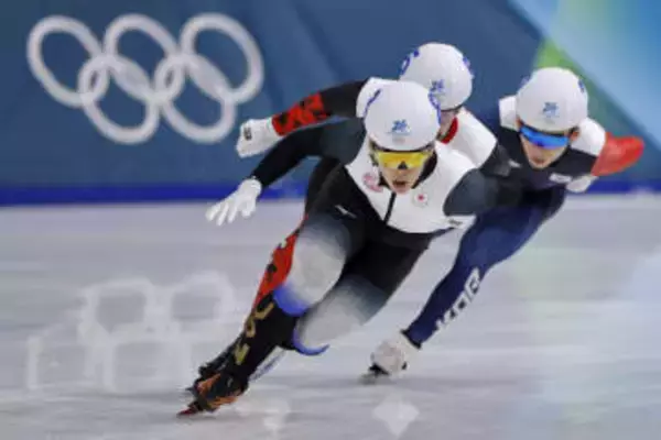 20歳の佐々木翔夢が決勝へ　スピードスケート・マススタート