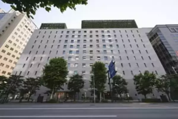 漫画サイト掲載終了相次ぐ　小学館、性加害問題巡り