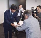 「無人島訓練の許可取り消しを　オスプレイ、熊本県八代市に要請」の画像1