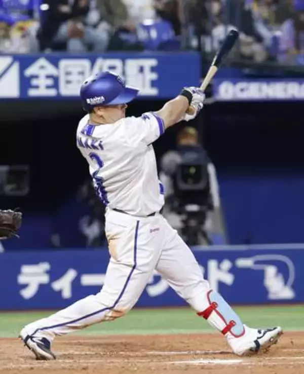 D8―3ソ（5日）　DeNA、4本塁打で快勝