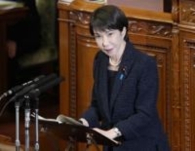 首相、カタログギフト返還求めず　受け取りの違法性も否定