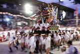 「追い山笠、博多を熱気包む　夏彩る伝統祭りフィナーレ」の画像1
