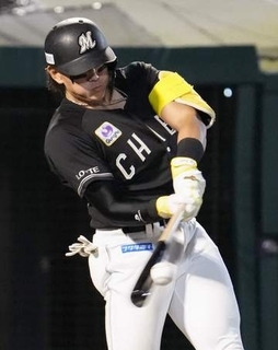 楽3―6ロ（29日）　山本が2本塁打