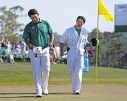 松山29位、ヤング首位に並ぶ　マスターズゴルフ第3日
