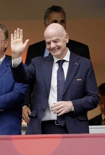 W杯、64チーム案を「検討」へ　次回大会へFIFA会長