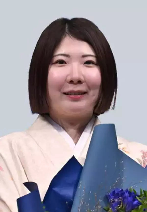 西山朋佳女流王将が5連覇　将棋、中七海女流三段を破る