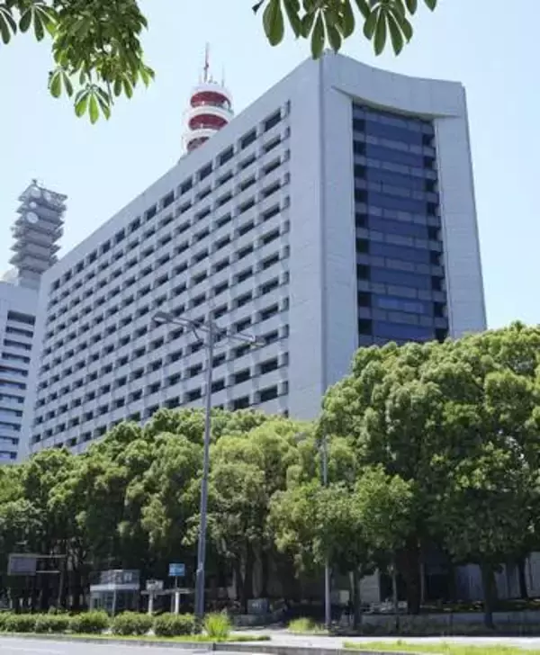 ベビーシッター不正入国させたか　会社役員ら逮捕、中国富裕層向け