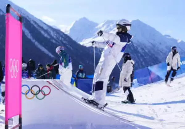 モーグル堀島「状態すごくいい」　10日の予選へ、会場で最終調整