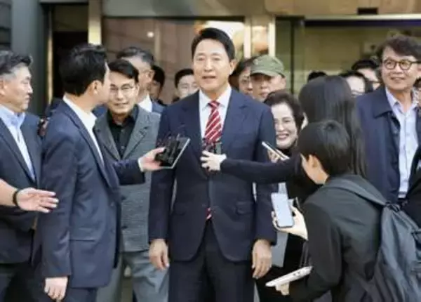 ソウル市長、二審で逆転無罪　次期大統領の野党有力候補