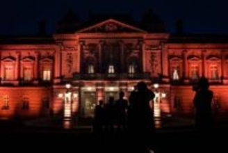 オレンジ色の迎賓館に込めた思い　児童虐待相談、年間22万件