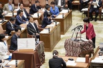 首相「財政の持続性確保」　骨太方針、市場信認に配意