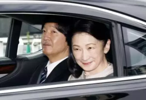 秋篠宮ご夫妻があいさつ　パラグアイ訪問前、両陛下に