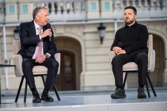 ウクライナ、冬季攻撃抑制を協議　米特使とゼレンスキー氏