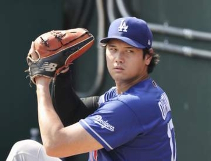 大谷、ブルペンで投球練習　ロバーツ監督「大きな兆候」