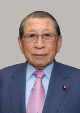 綿貫民輔元衆院議長が死去　自民党幹事長など歴任