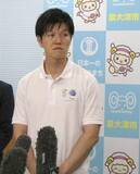 「農相、大阪のコメ倉庫視察　品質下げずに長期保管」の画像1