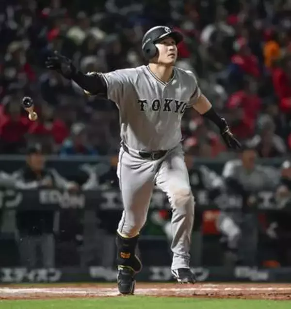 広1―2巨（8日）　巨人・泉口が逆転2ラン