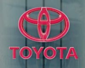 トヨタ、海外で3万8千台減産　中東情勢影響、11月までに