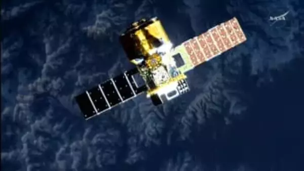 新型補給機、宇宙基地に到着　油井飛行士がキャッチ